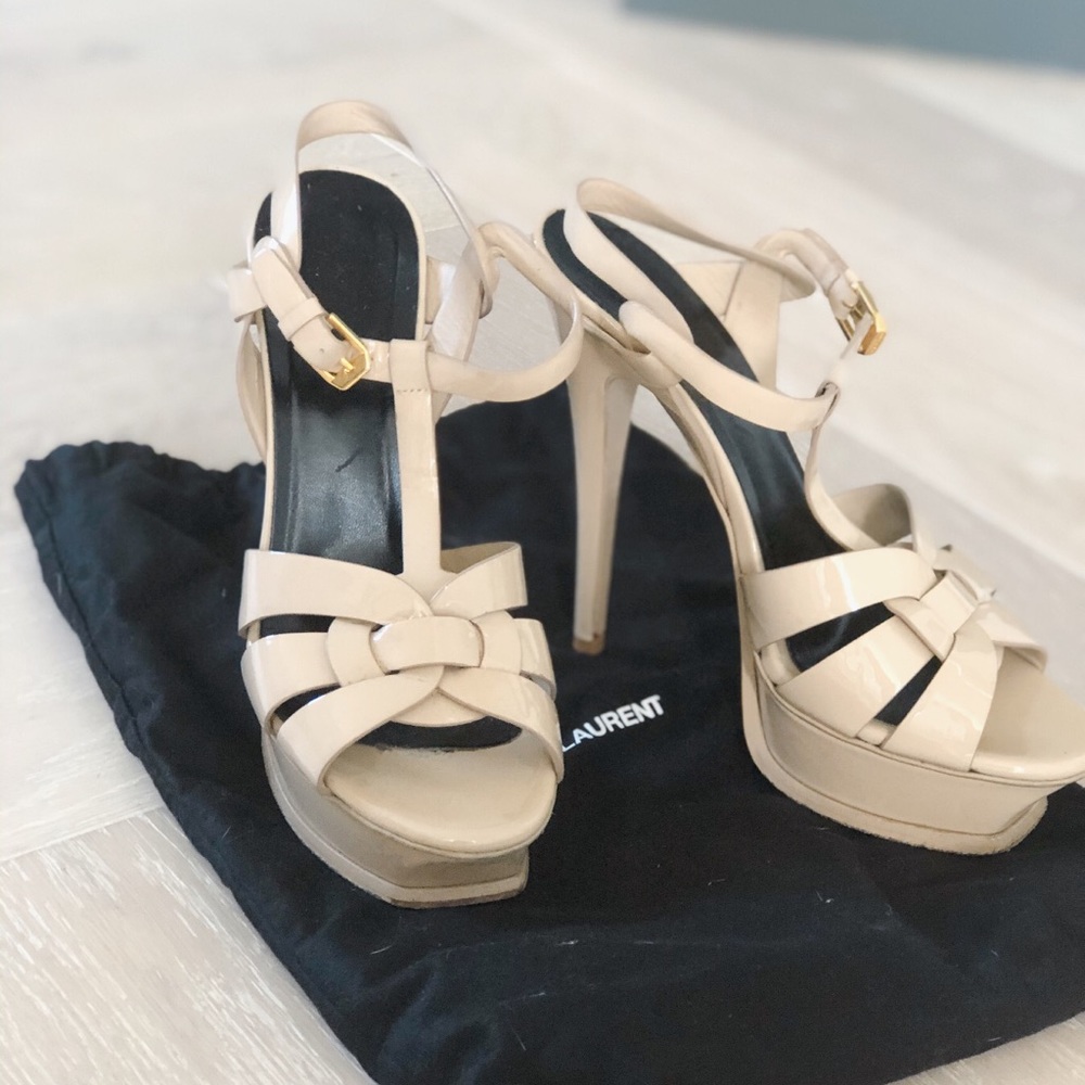 Authentic YSL Tribute Platforms in nude excellent condition